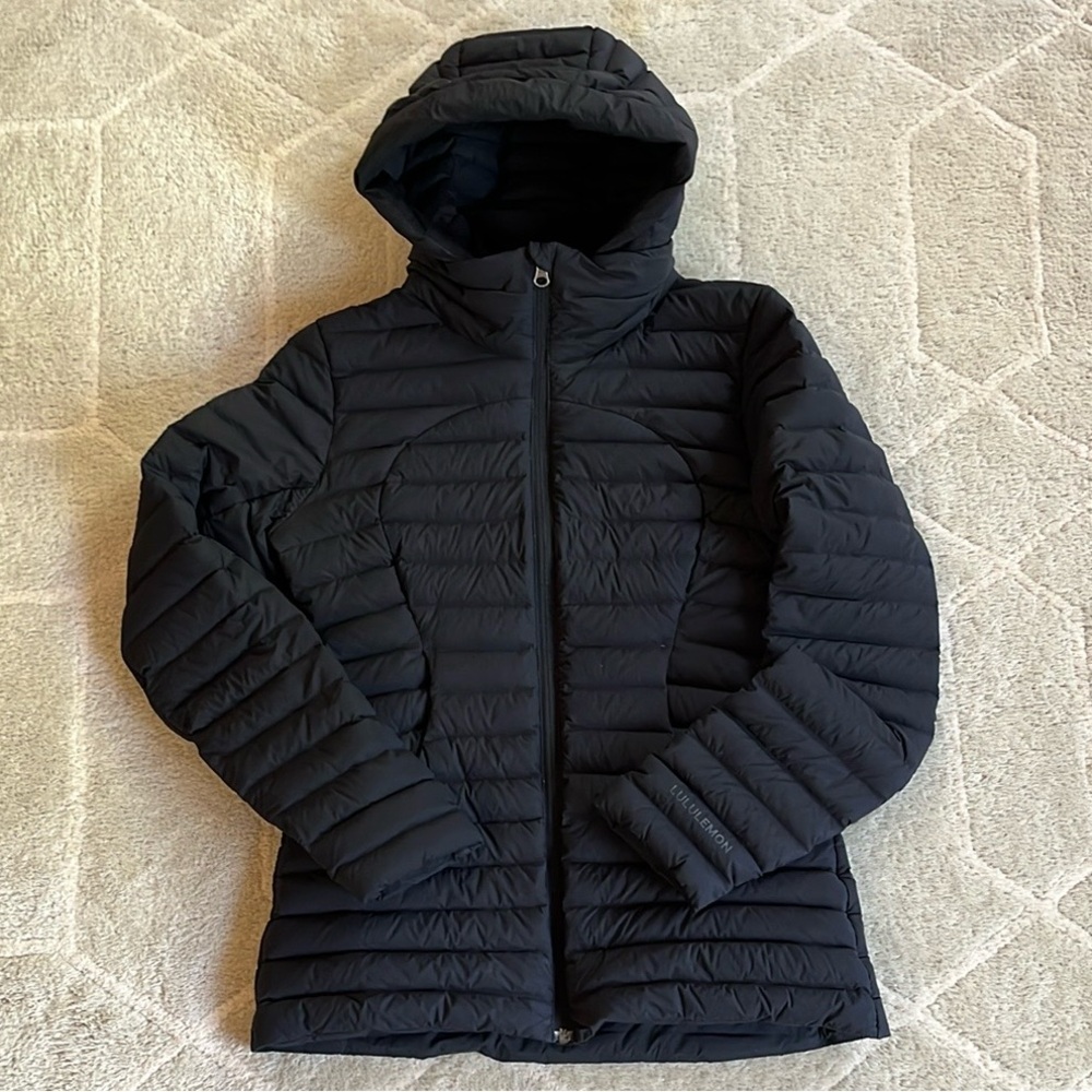 Lululemon Pack It Down Jacket - Picture 3 of 16